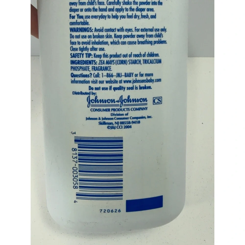 Johnson's Baby Powder Pure Cornstarch Aloe & Vitamin E 15 oz Vintage‎ 2004 USA